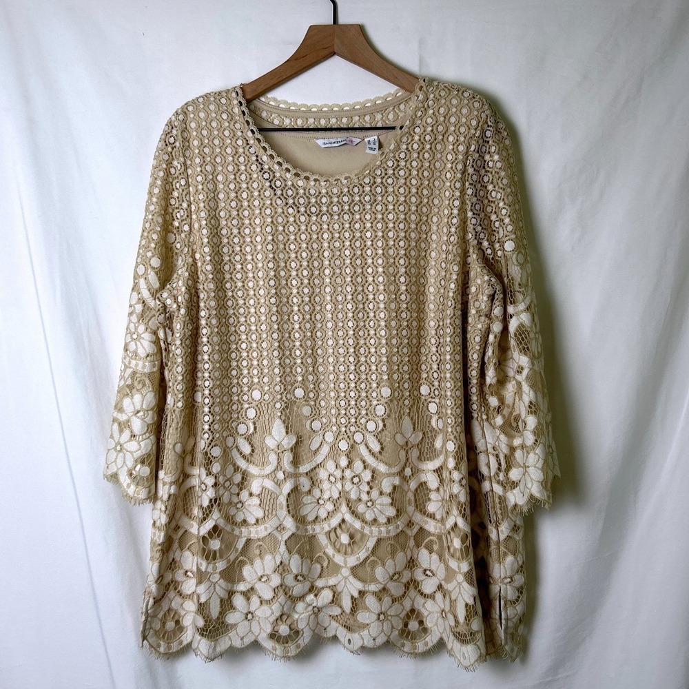 Isaac Mizrahi Women Floral Eyelash Lace Scalloped Tunic Top Size L Tan Cream